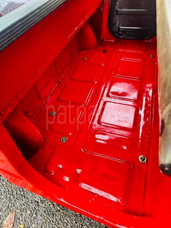 Bajaj 4 stroke 2016 - Used Three wheeler sale in Sri Lanka - patpat.lk