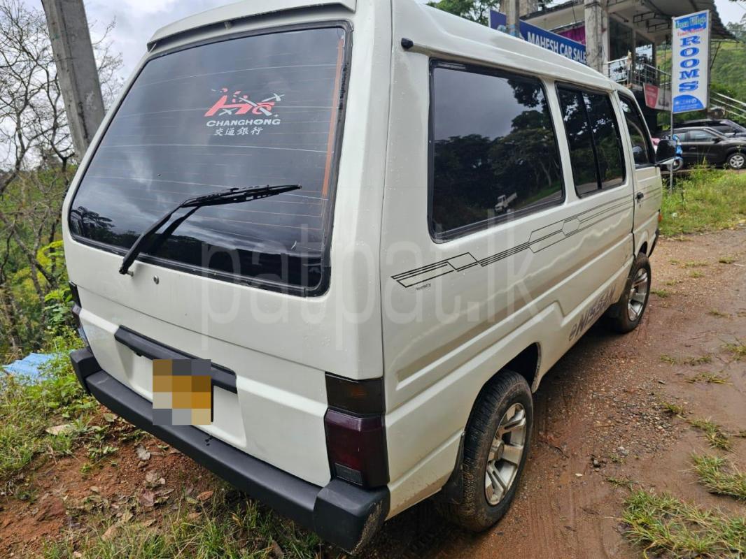 Nissan Largo 1996 - பயன்படுத்தப்பட்டது வேன் sale in Sri Lanka - patpat.lk
