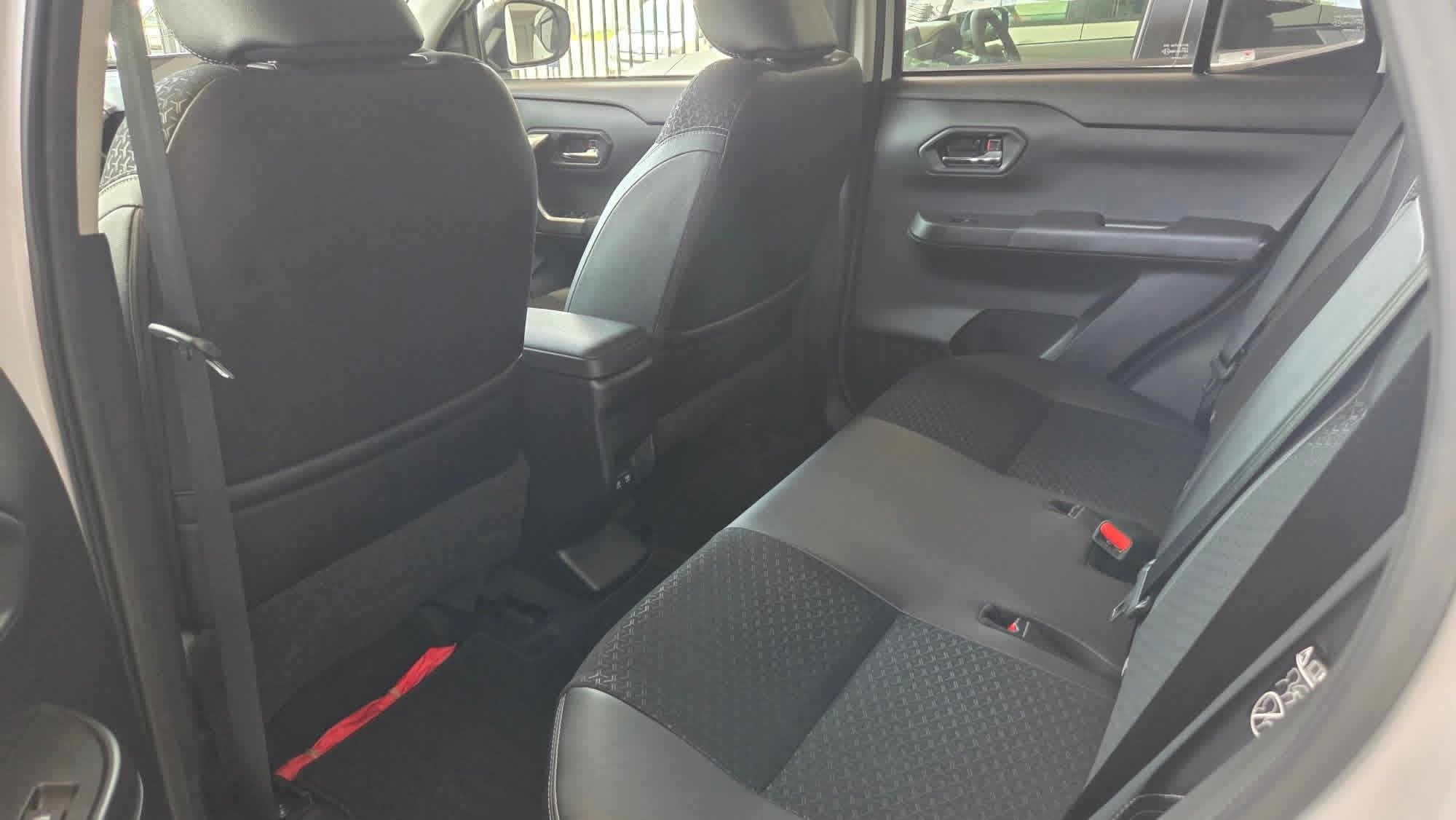 Daihatsu Rocky 2023 - பயன்படுத்தப்பட்டது SUV sale in Sri Lanka - patpat.lk