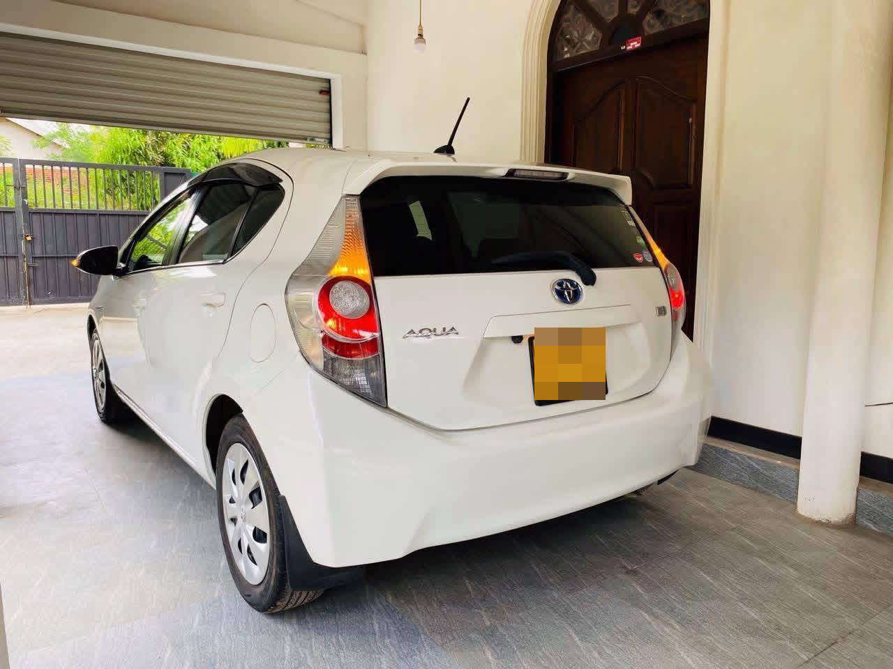 Toyota Aqua 2014 - Used Car sale in Sri Lanka - patpat.lk