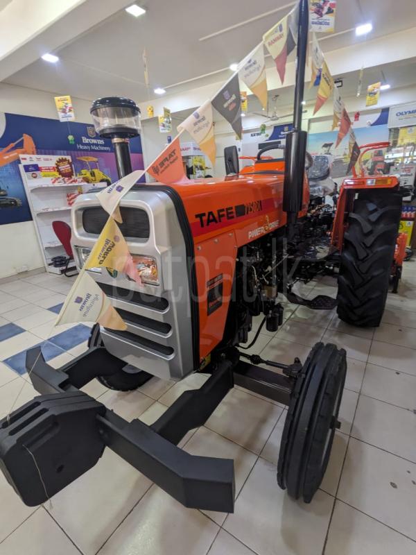 Advertisement image 6