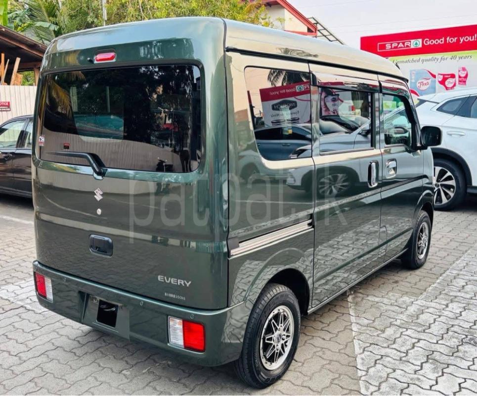 Advertisement image 5