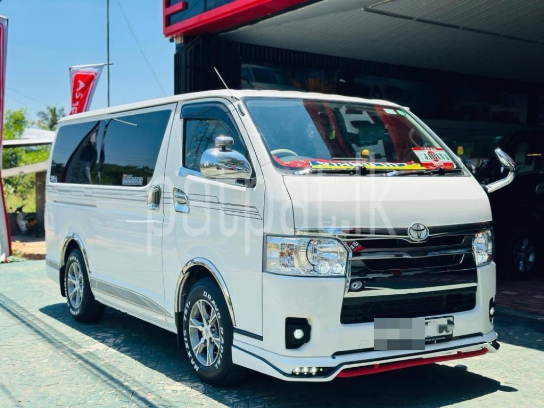 Toyota Hiace 2006 - Used Van sale in Sri Lanka - patpat.lk