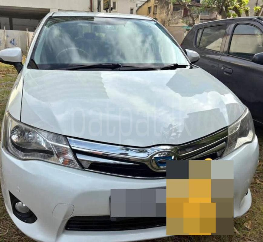 Toyota Axio 2014 - பயன்படுத்தப்பட்டது கார் sale in Sri Lanka - patpat.lk