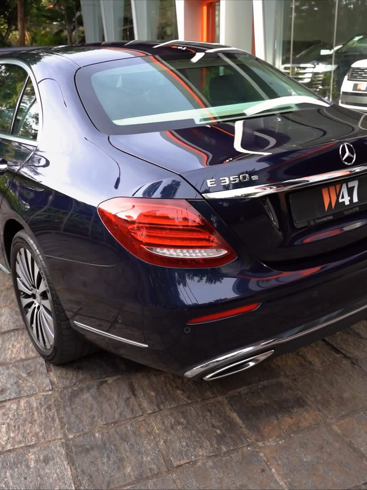 Mercedes Benz E350 2017 - භාවිතා කරන ලද කාර් sale in Sri Lanka - patpat.lk