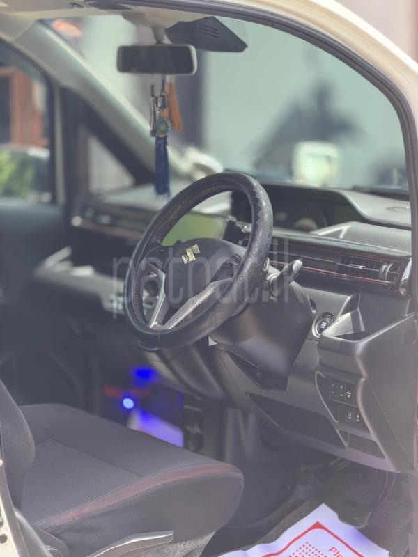 Suzuki Wagon R 2018 - பயன்படுத்தப்பட்டது கார் sale in Sri Lanka - patpat.lk
