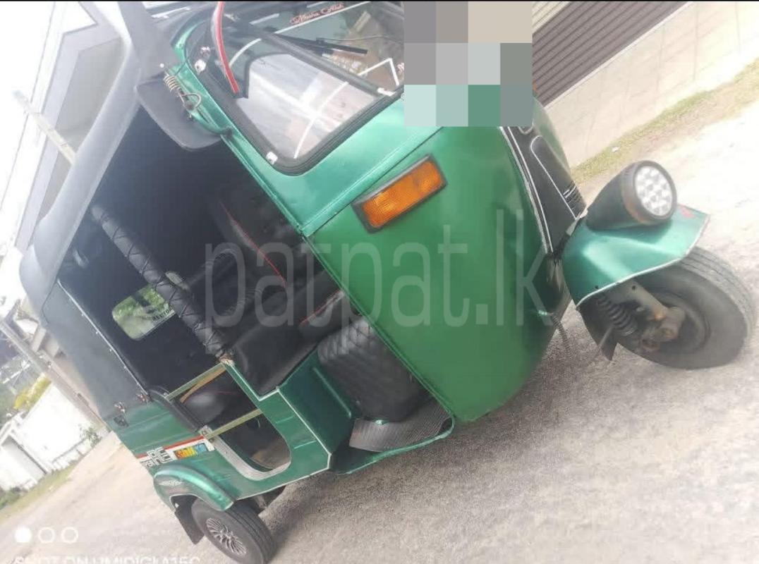 Bajaj 4 stroke 2006 - பயன்படுத்தப்பட்டது முச்சக்கர வண்டி sale in Sri Lanka - patpat.lk