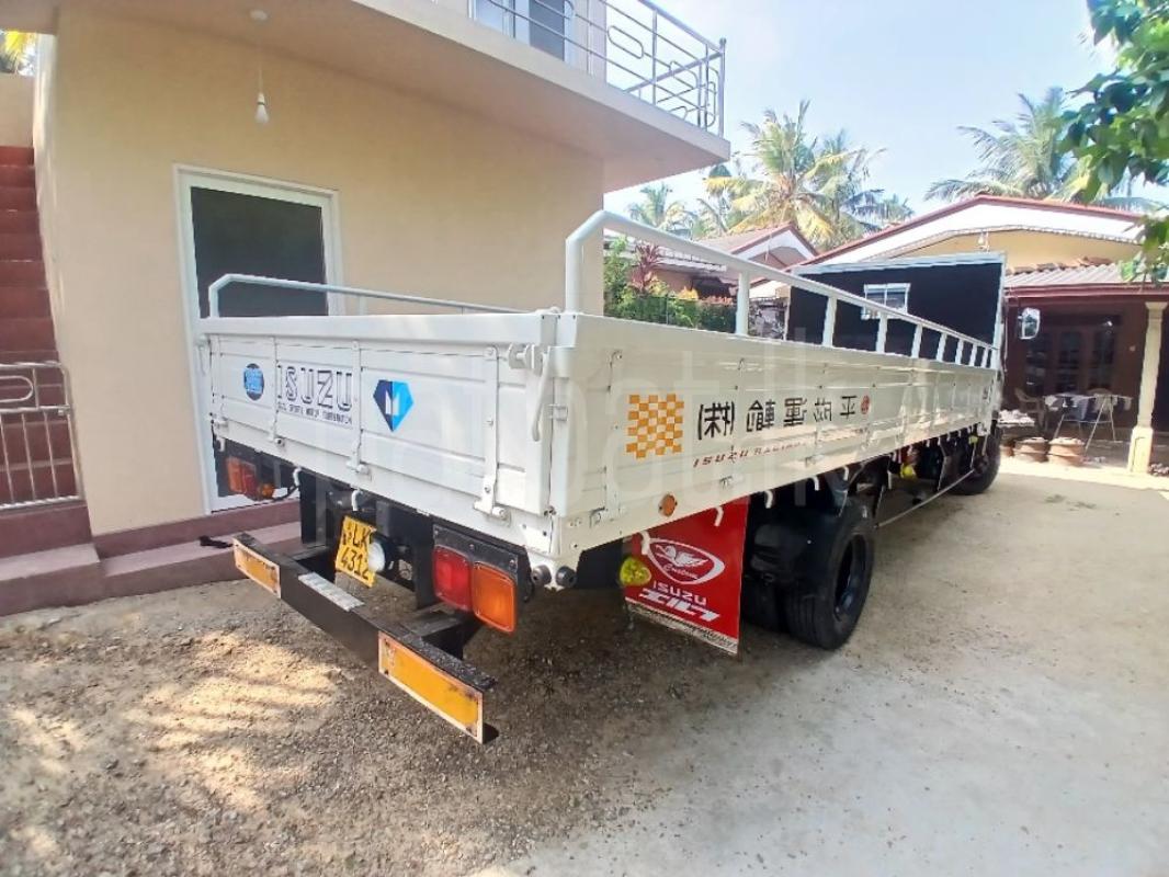 Advertisement image 5