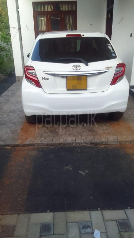 Toyota Vitz 2016 - பயன்படுத்தப்பட்டது கார் sale in Sri Lanka - patpat.lk