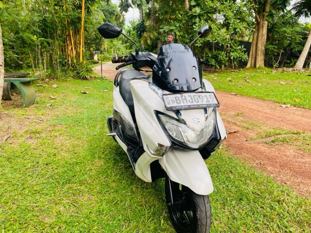 Advertisement image 3