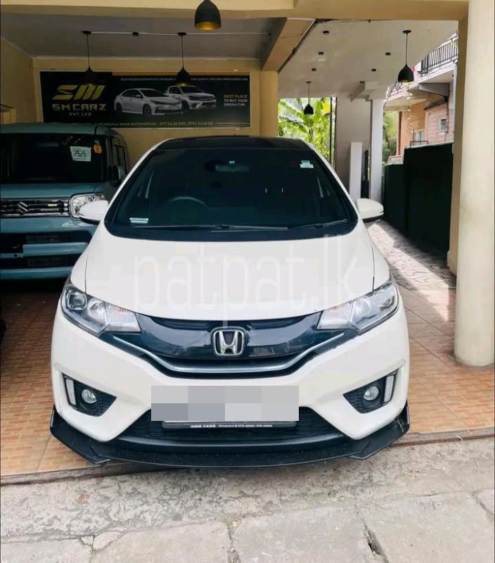 Advertisement image 4