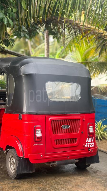 Bajaj 4 stroke 2018 - අලුත් ත්‍රිරෝද රථය sale in Sri Lanka - patpat.lk