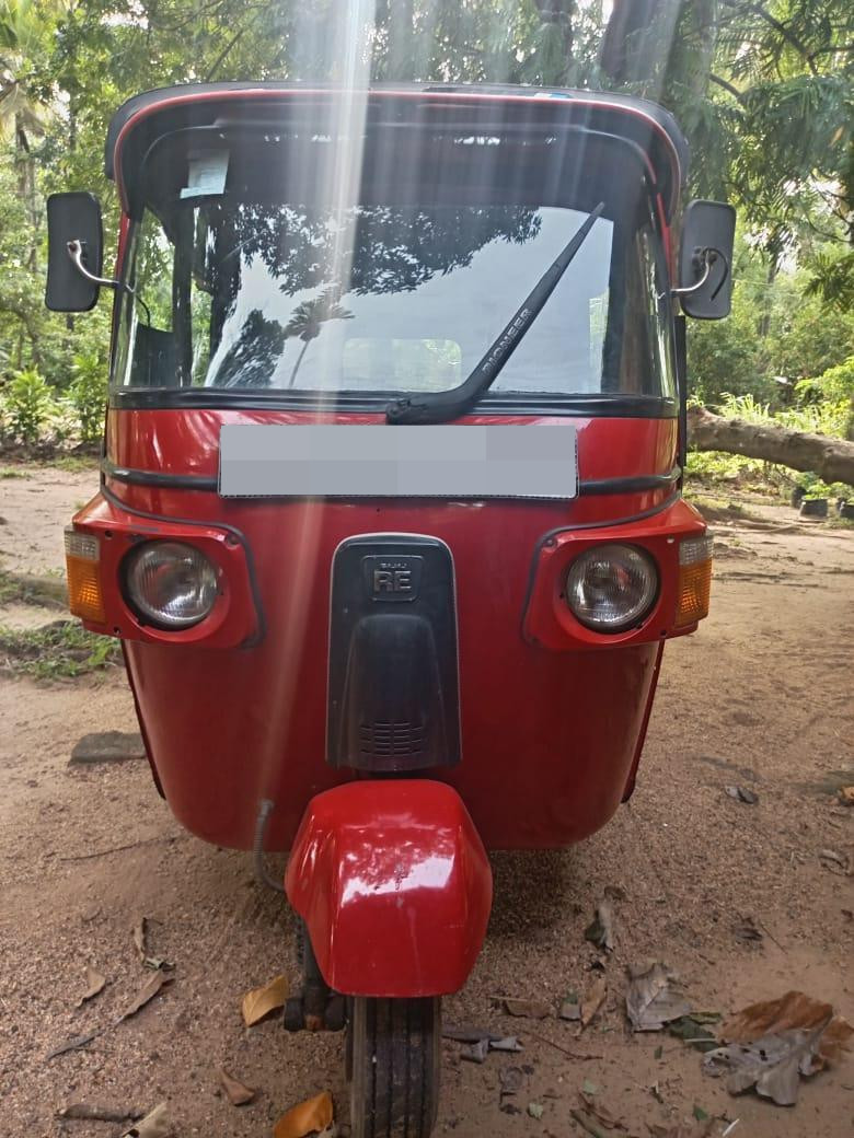 Bajaj Three Wheel 2012 - Used Three wheeler sale in Sri Lanka - patpat.lk