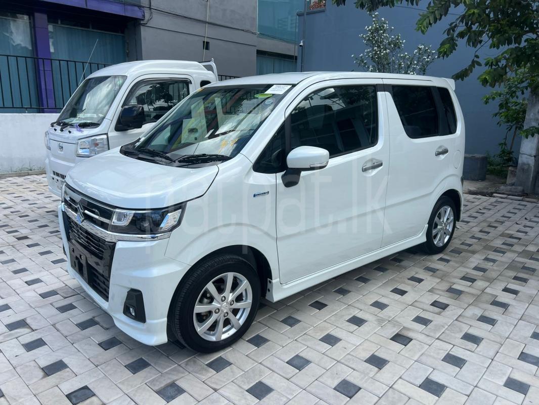 Advertisement image 3