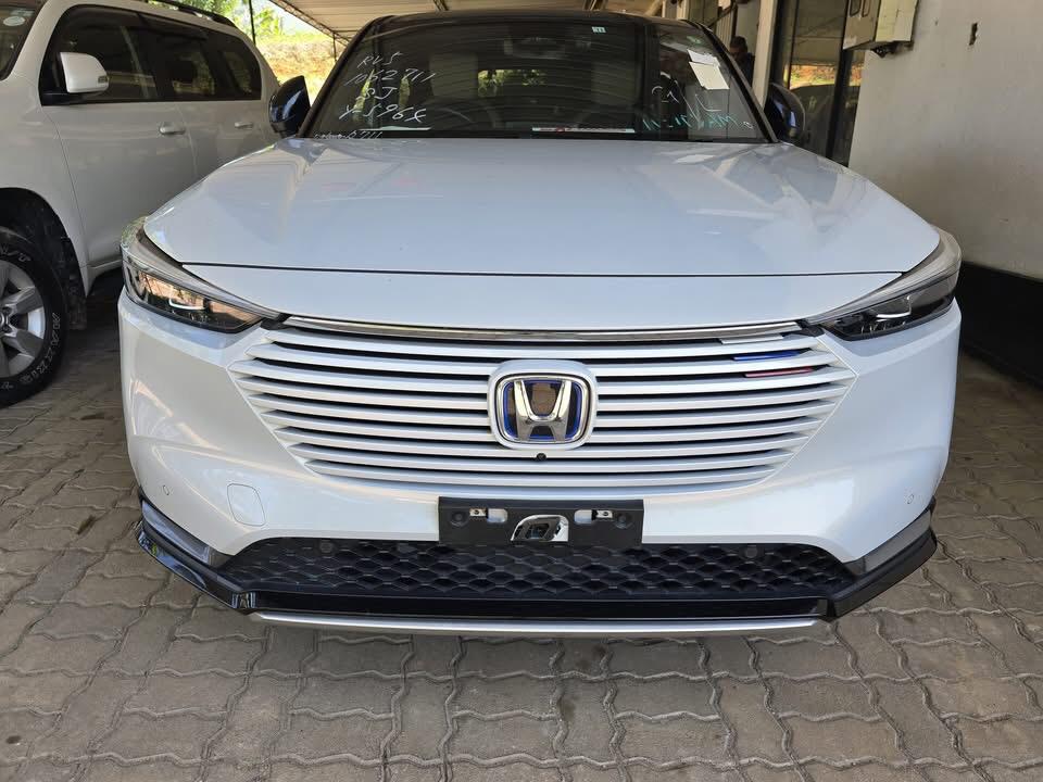 Honda Vezel 2025 ads-image-1