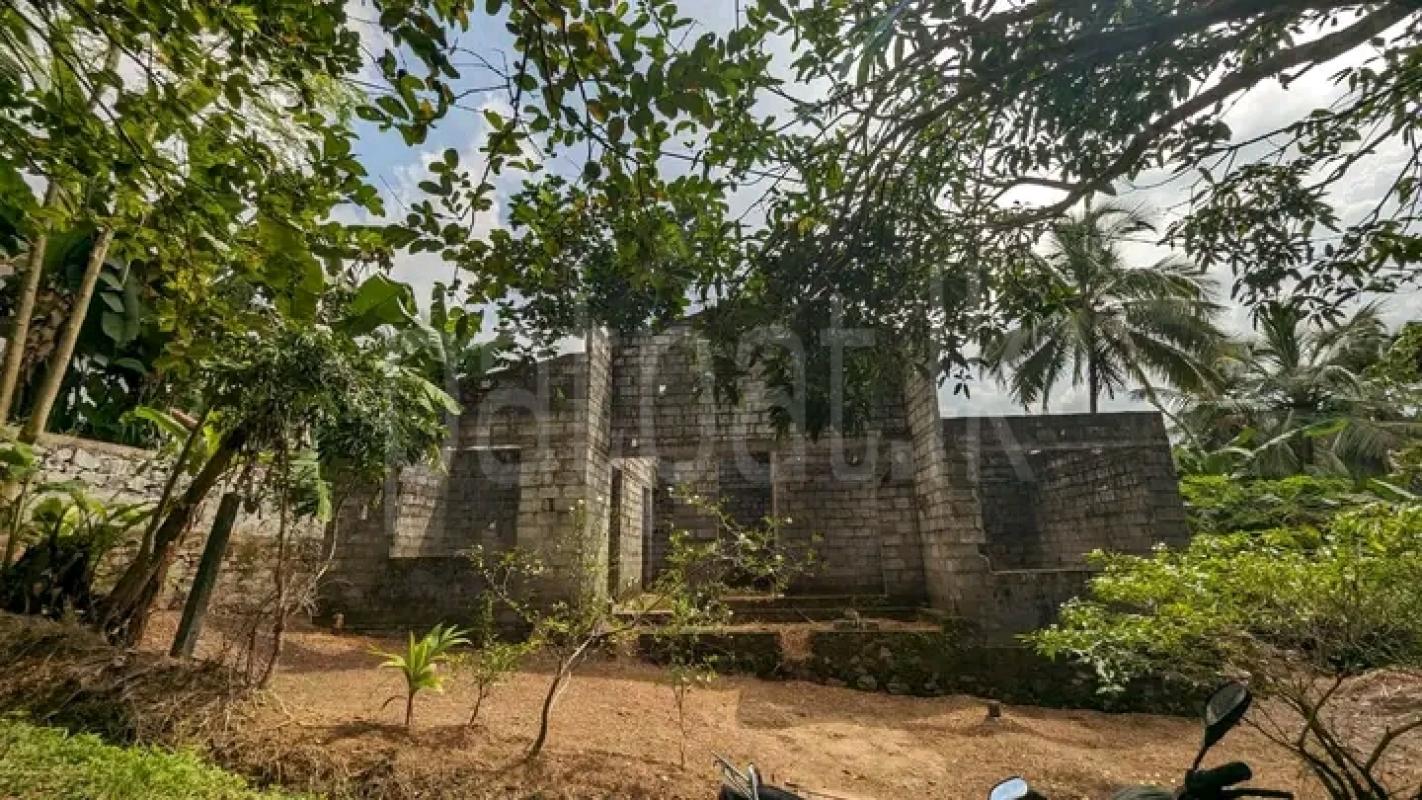 Commercial Land for Sale in Nittambuwa