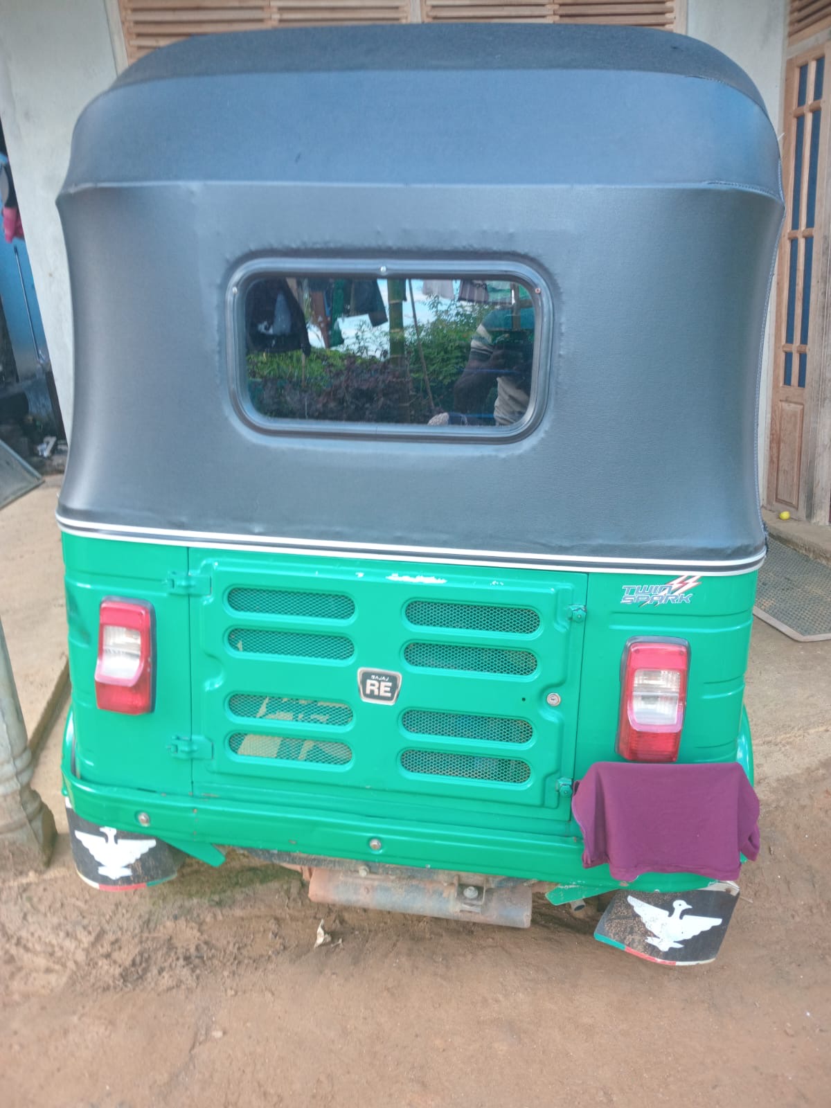 Bajaj Three Wheel 2018 - Used Three wheeler sale in Sri Lanka - patpat.lk