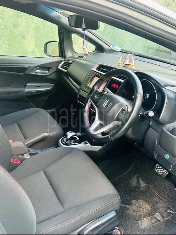 Honda Fit 2014 - பயன்படுத்தப்பட்டது கார் sale in Sri Lanka - patpat.lk