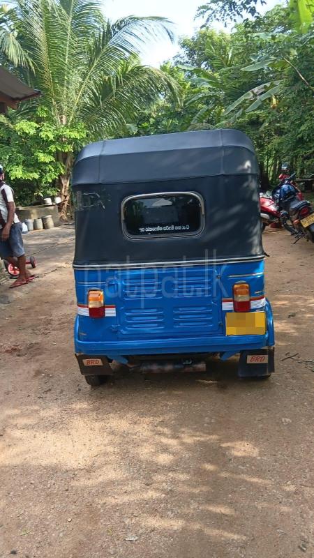 Bajaj Three Wheel 2010 - பயன்படுத்தப்பட்டது முச்சக்கர வண்டி sale in Sri Lanka - patpat.lk