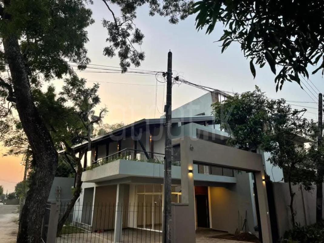 House for Sale in Talawatugoda ads-image-1