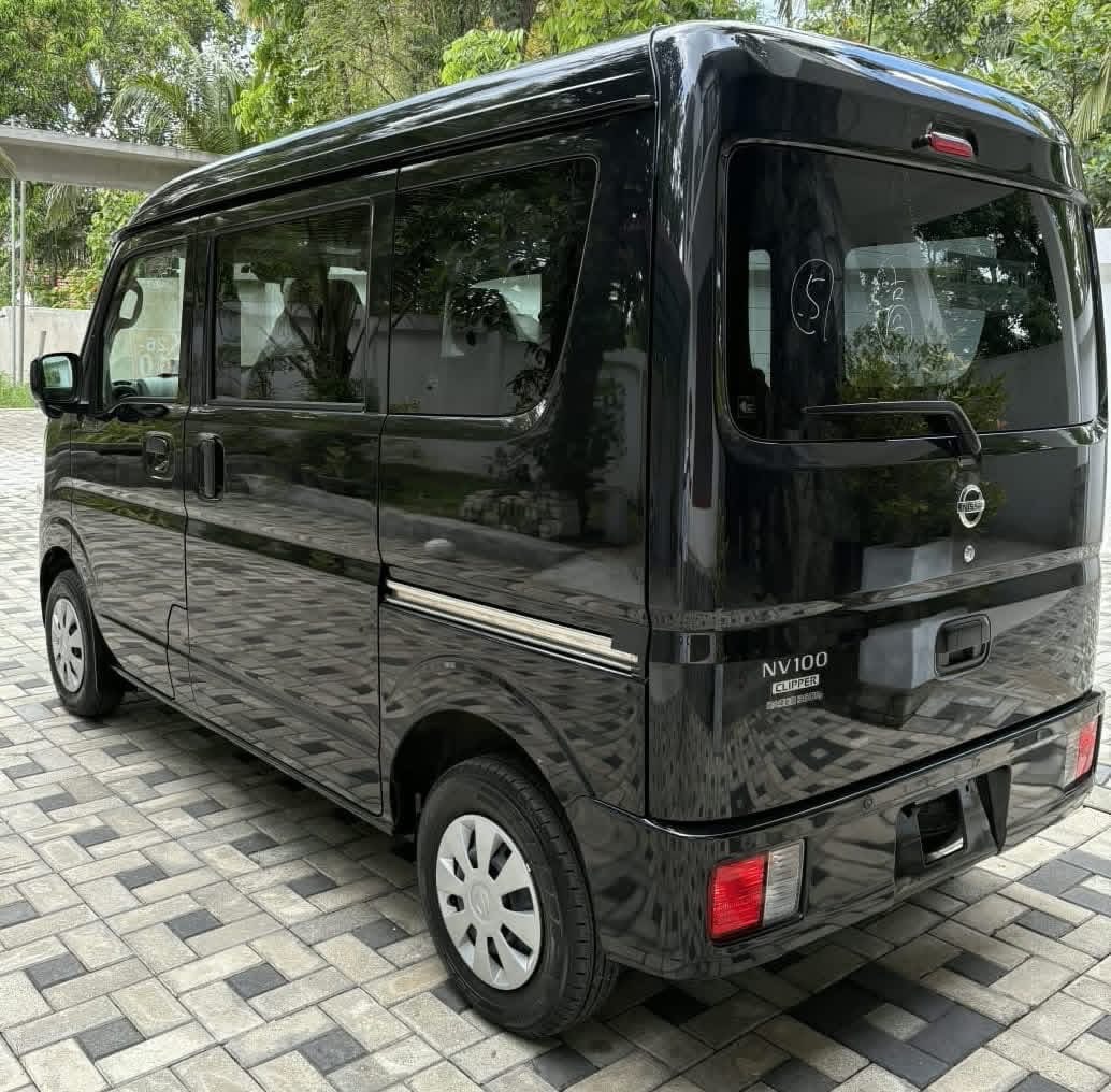 Nissan Clipper 2023 - சான்றளிக்கப்பட்டது வேன் sale in Sri Lanka - patpat.lk