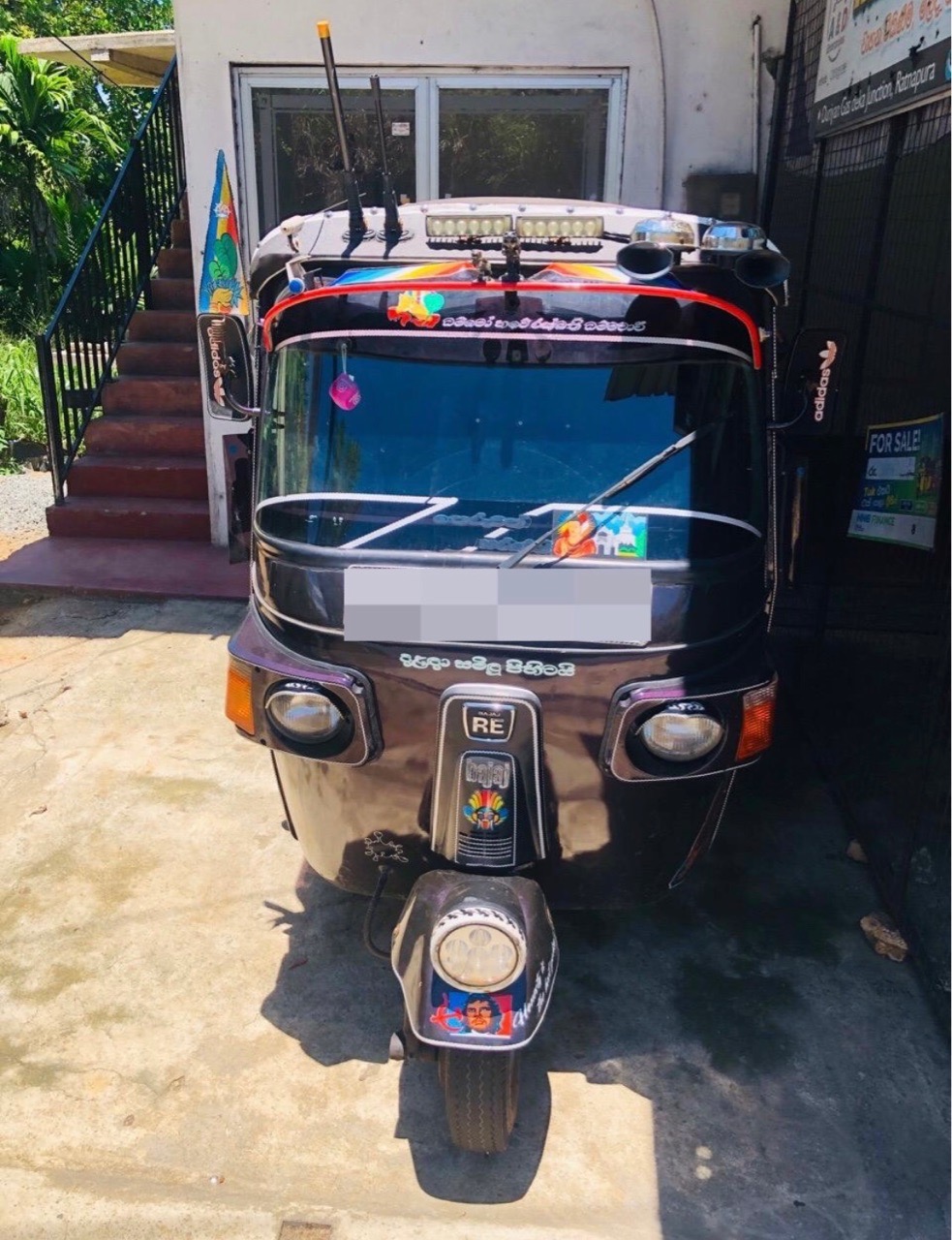 Bajaj Three Wheel 2011 - மறுசீரமைக்கப்பட்டது முச்சக்கர வண்டி sale in Sri Lanka - patpat.lk