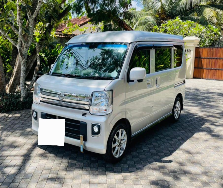 Nissan Clipper 2017 - Used Van sale in Sri Lanka - patpat.lk