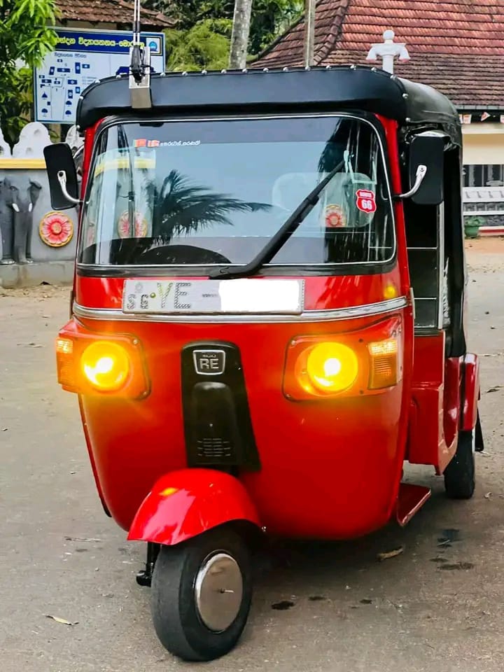 Bajaj Three Wheel 2010 - Used Three wheeler sale in Sri Lanka - patpat.lk