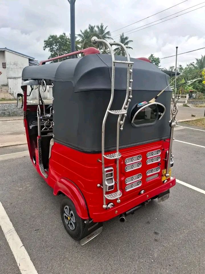 Bajaj Three Wheel 2014 - Used Three wheeler sale in Sri Lanka - patpat.lk