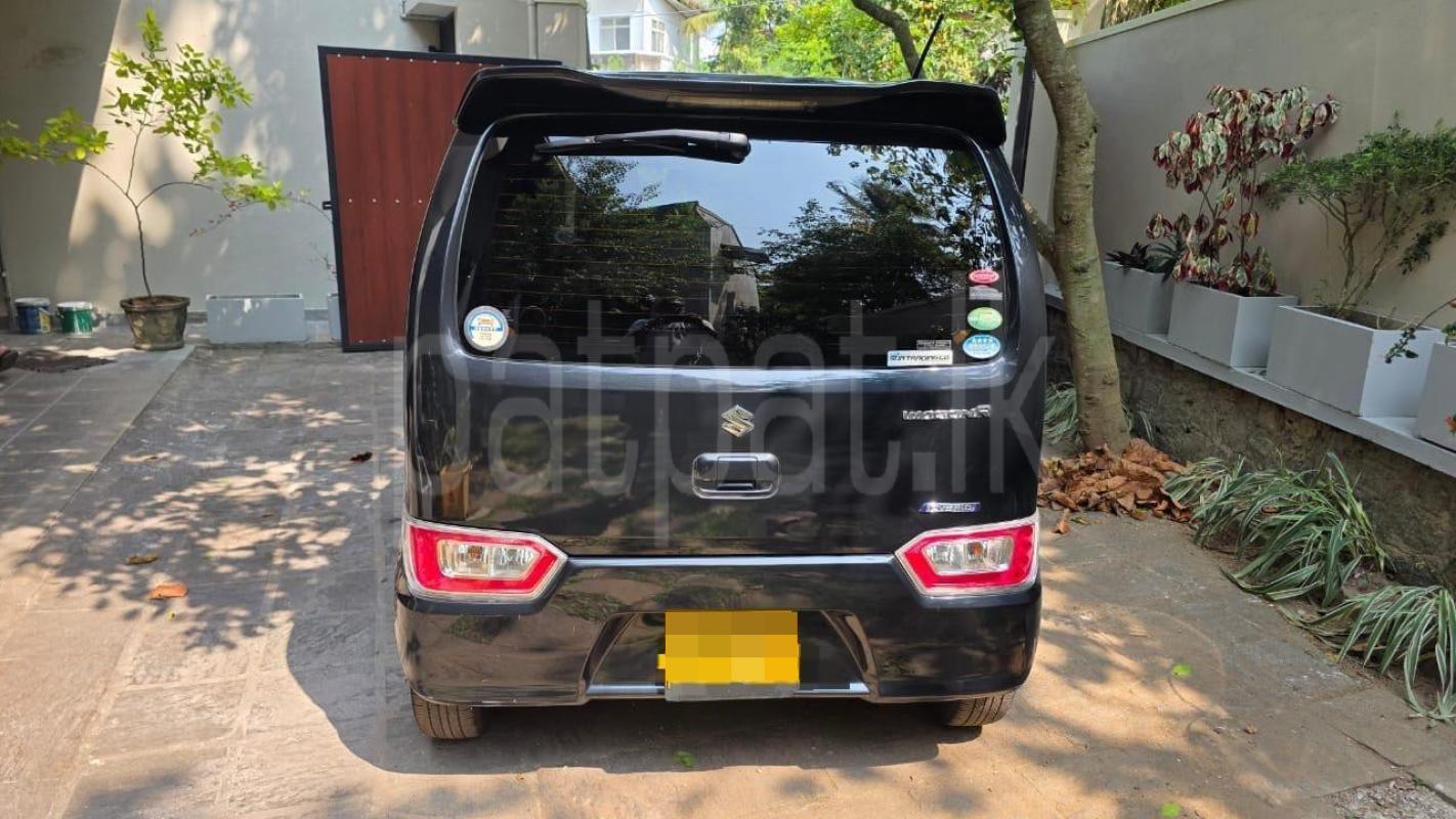Suzuki Wagon R 2017 - பயன்படுத்தப்பட்டது கார் sale in Sri Lanka - patpat.lk