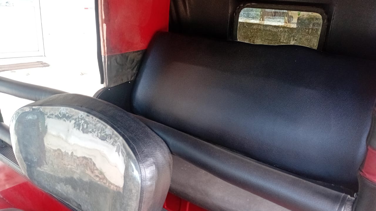 Bajaj 4 stroke 2015 - Used Three wheeler sale in Sri Lanka - patpat.lk
