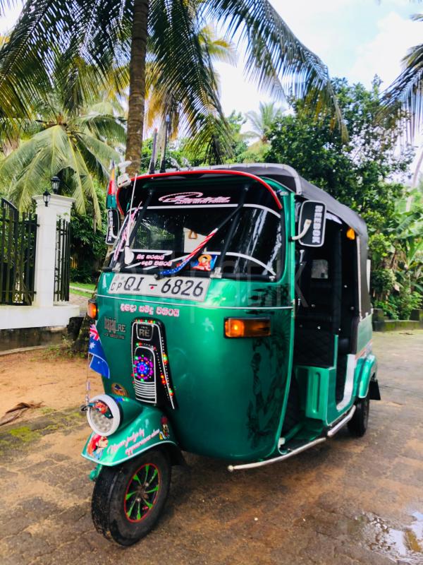 Bajaj Three Wheel 2006 - பயன்படுத்தப்பட்டது முச்சக்கர வண்டி sale in Sri Lanka - patpat.lk