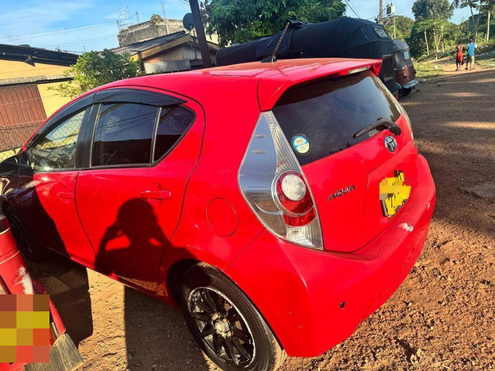 Toyota Aqua 2012 - Used Car sale in Sri Lanka - patpat.lk
