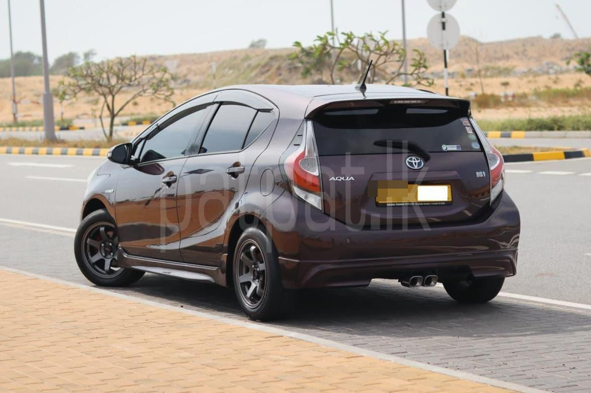 Toyota Aqua 2014 - பயன்படுத்தப்பட்டது கார் sale in Sri Lanka - patpat.lk