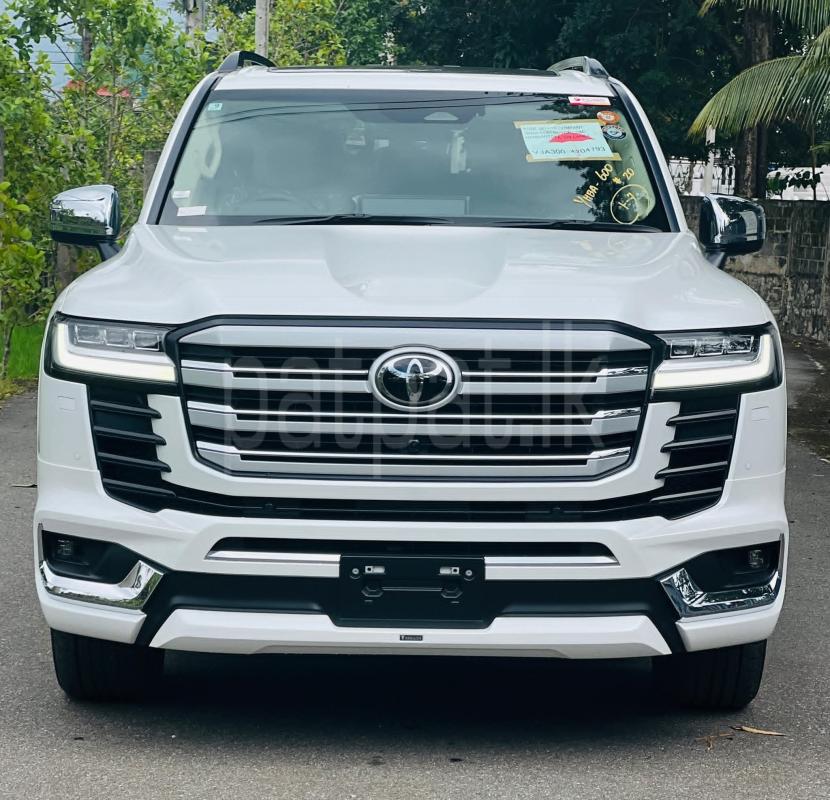 Toyota Land Cruiser 2025 - Brand New SUV sale in Sri Lanka - patpat.lk