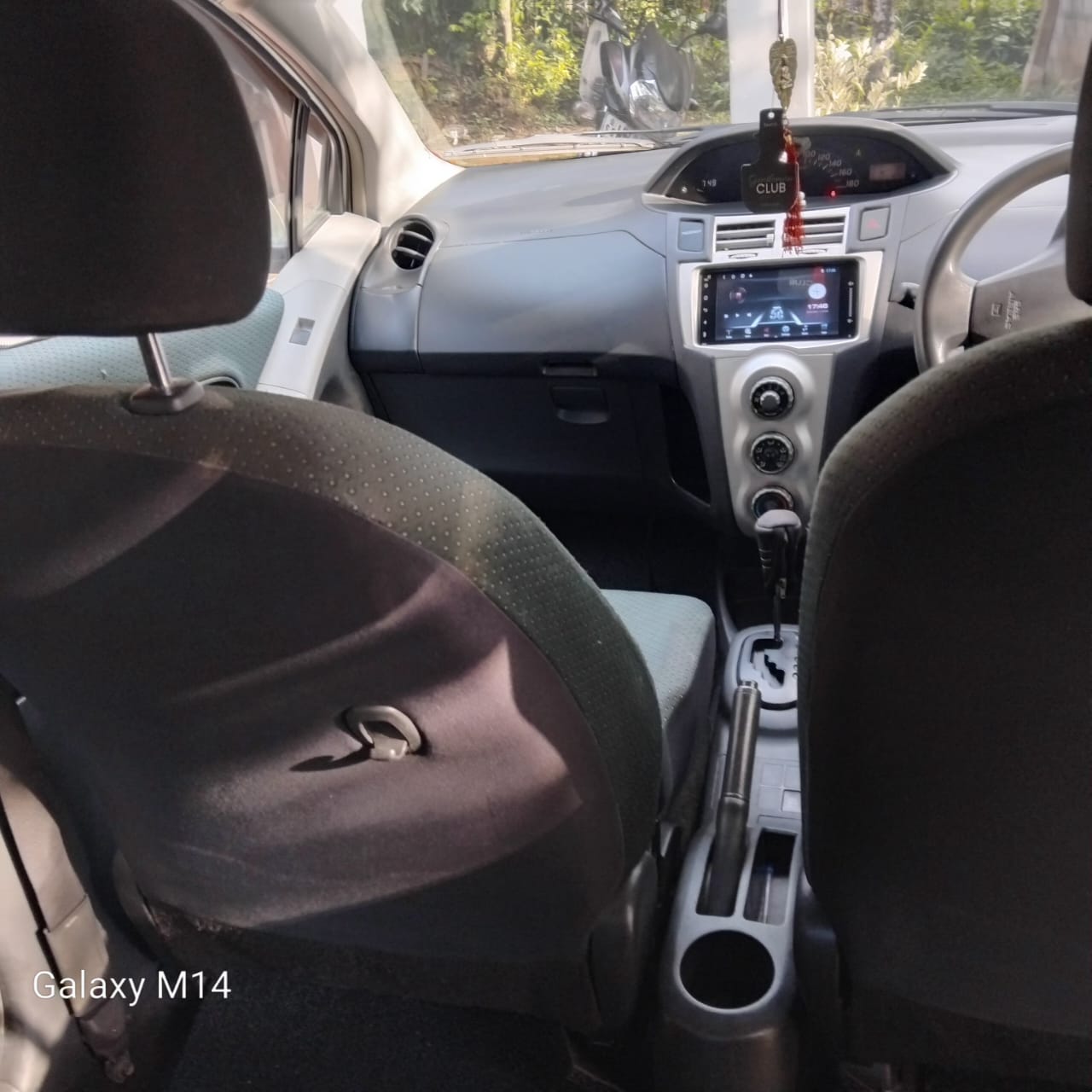 Toyota Vitz 2007 - பயன்படுத்தப்பட்டது கார் sale in Sri Lanka - patpat.lk