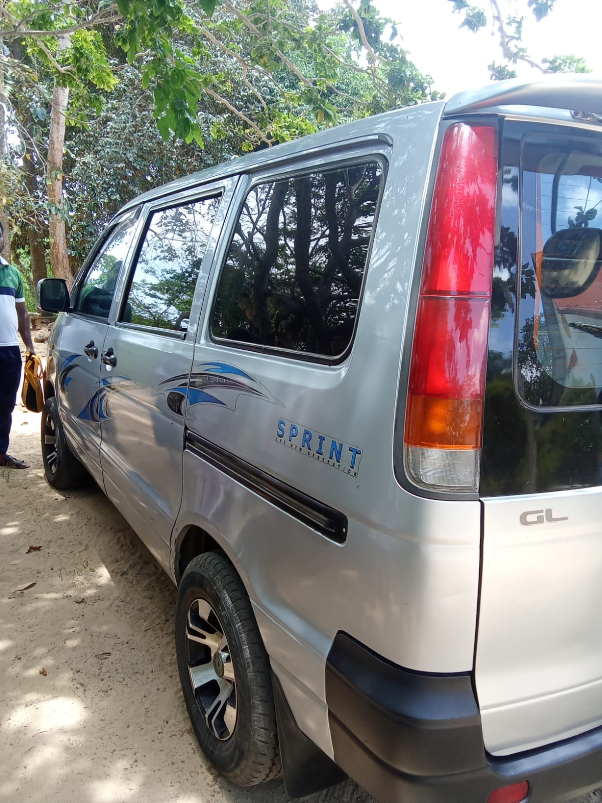 Toyota Noah 2008 - භාවිතා කරන ලද වෑන් රථය sale in Sri Lanka - patpat.lk