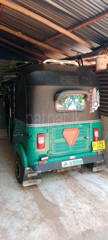 Bajaj Three Wheel 2012 - பயன்படுத்தப்பட்டது முச்சக்கர வண்டி sale in Sri Lanka - patpat.lk