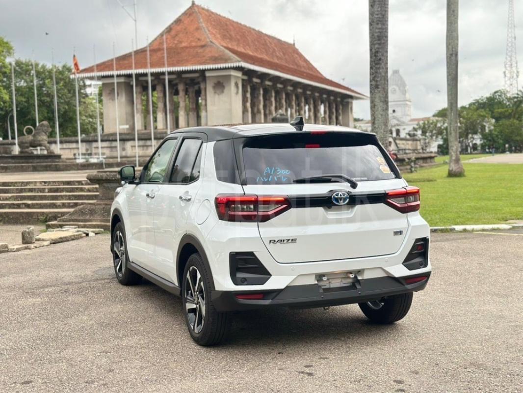 Advertisement image 6