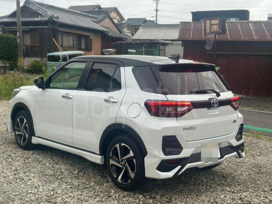 Advertisement image 4