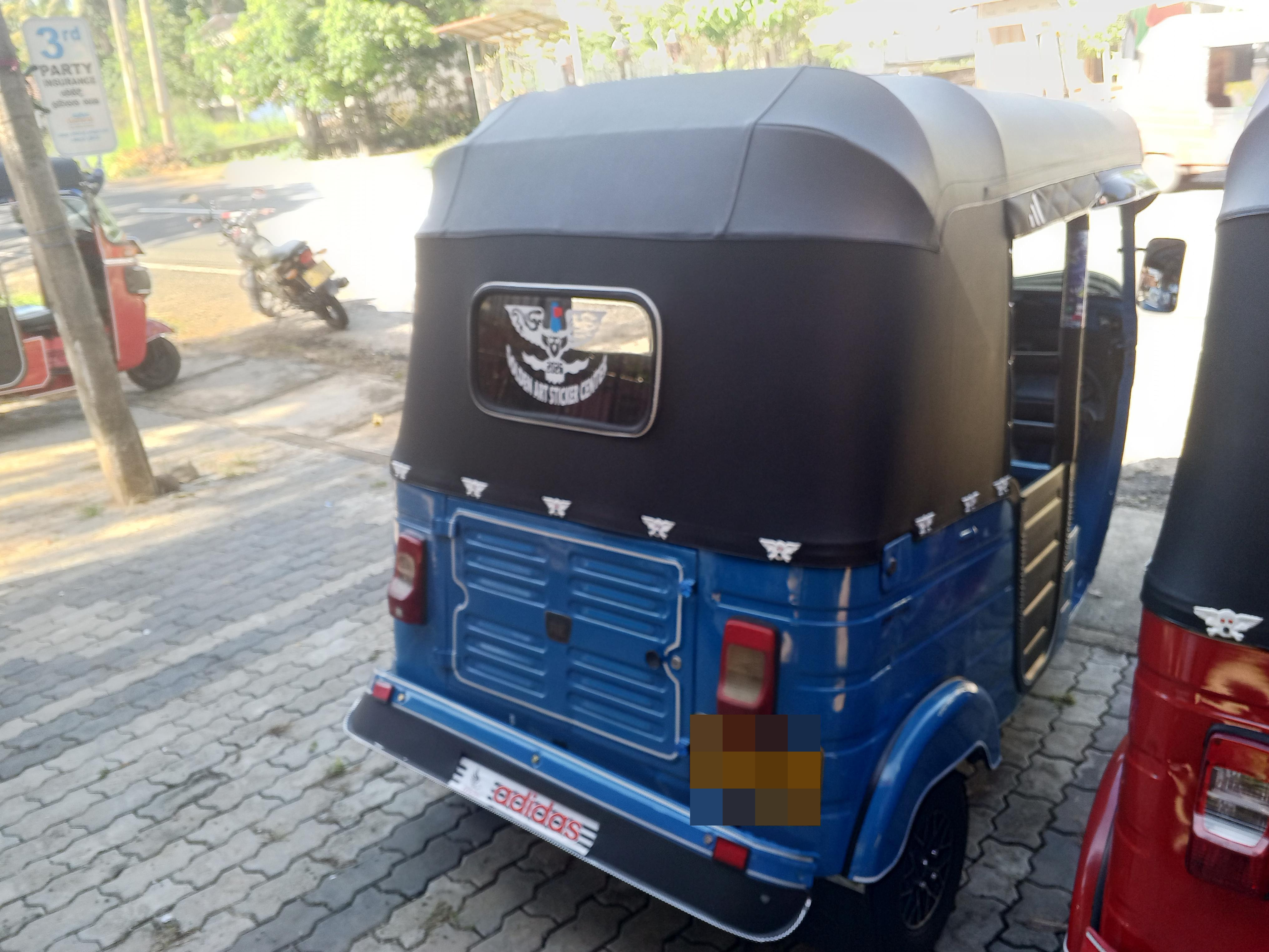 Bajaj Three Wheel 2014 - Used Three wheeler sale in Sri Lanka - patpat.lk