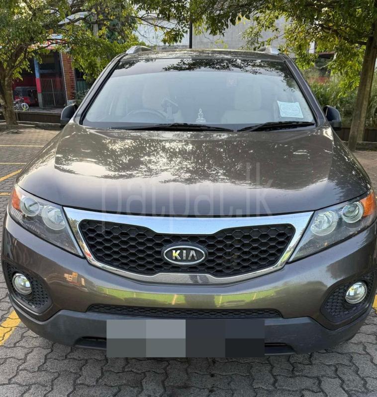KIA Sorento 2011 - பயன்படுத்தப்பட்டது SUV sale in Sri Lanka - patpat.lk