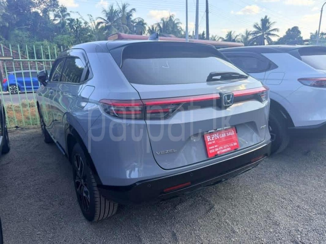 Advertisement image 4