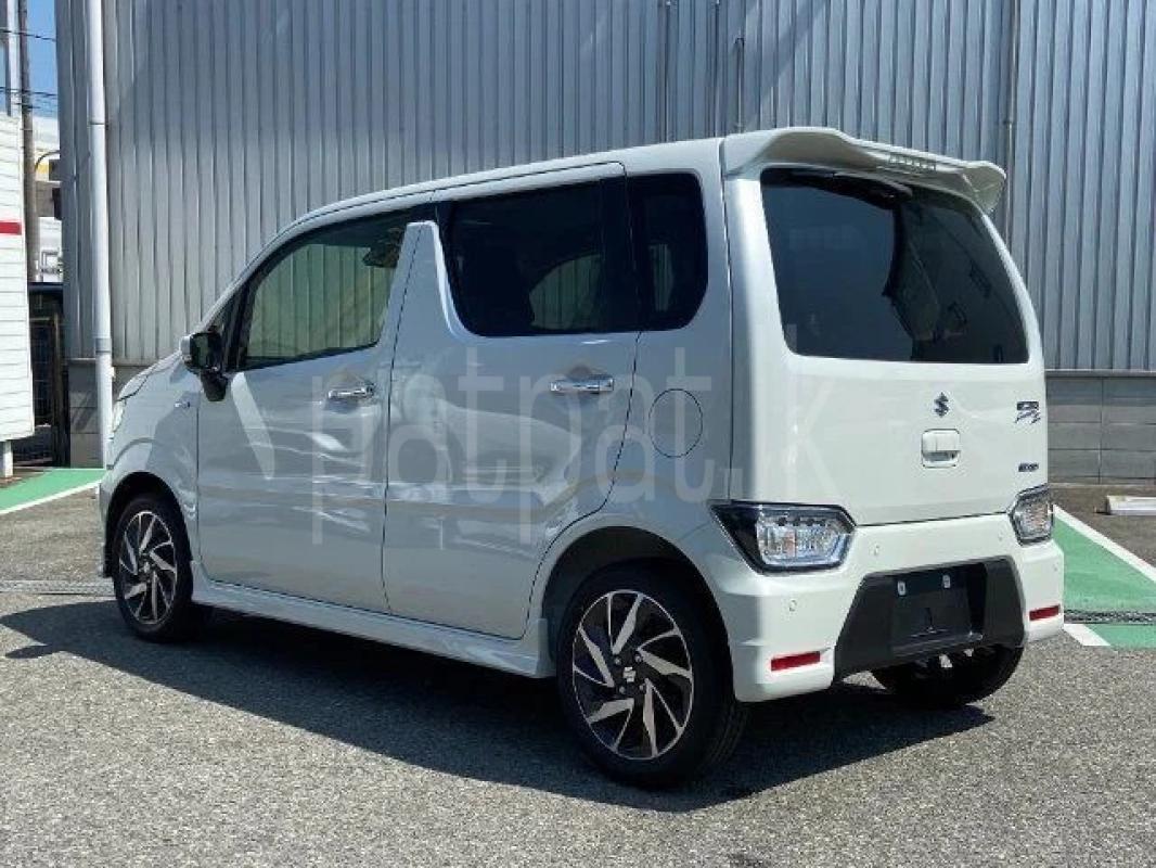 Advertisement image 1