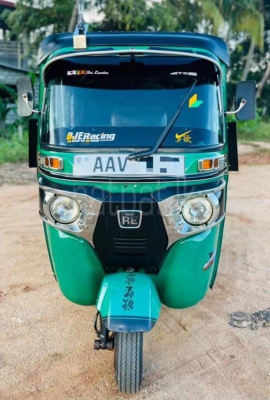 Bajaj Three Wheel 2015 - Used Three wheeler sale in Sri Lanka - patpat.lk