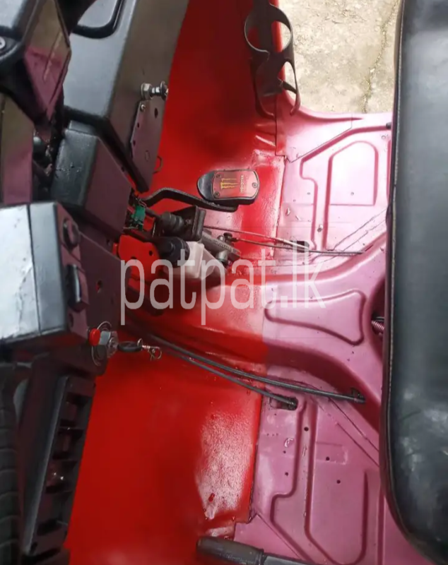 Advertisement image 6