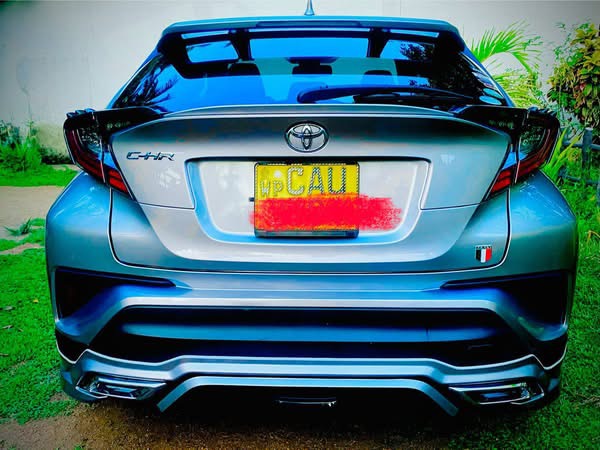 Toyota CHR 2017 - பயன்படுத்தப்பட்டது SUV sale in Sri Lanka - patpat.lk