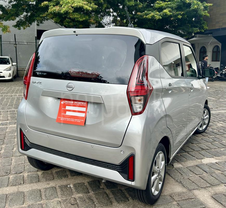 Advertisement image 6