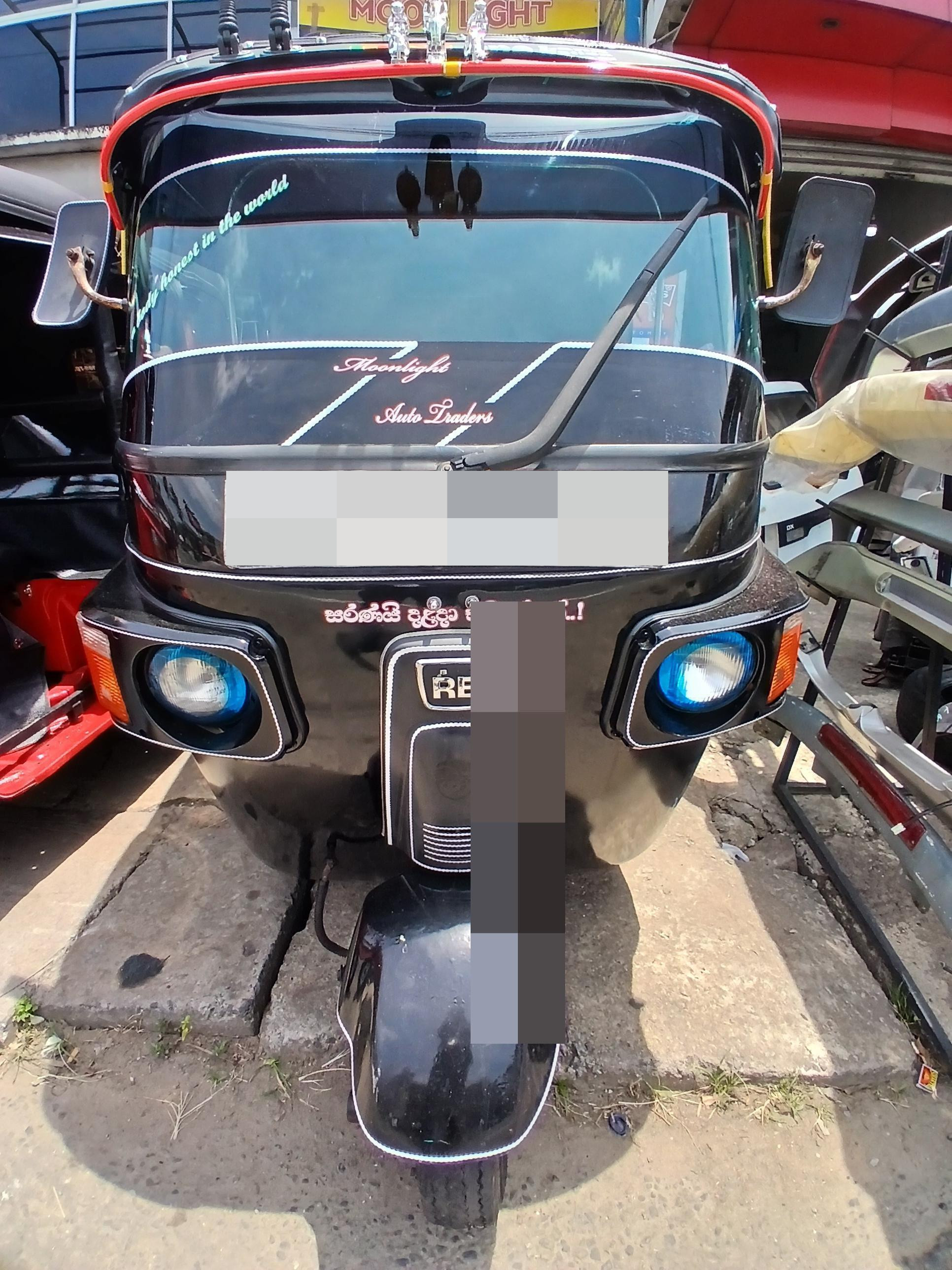 Bajaj Three Wheel 2010 - Used Three wheeler sale in Sri Lanka - patpat.lk