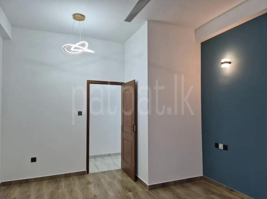 Unfurnished Apartment for Rent in Kadawatha ads-image-1